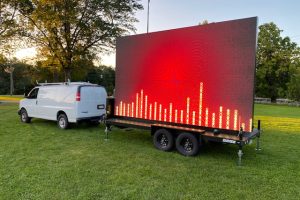 Image Magnification - Expansive LED Displays with Van